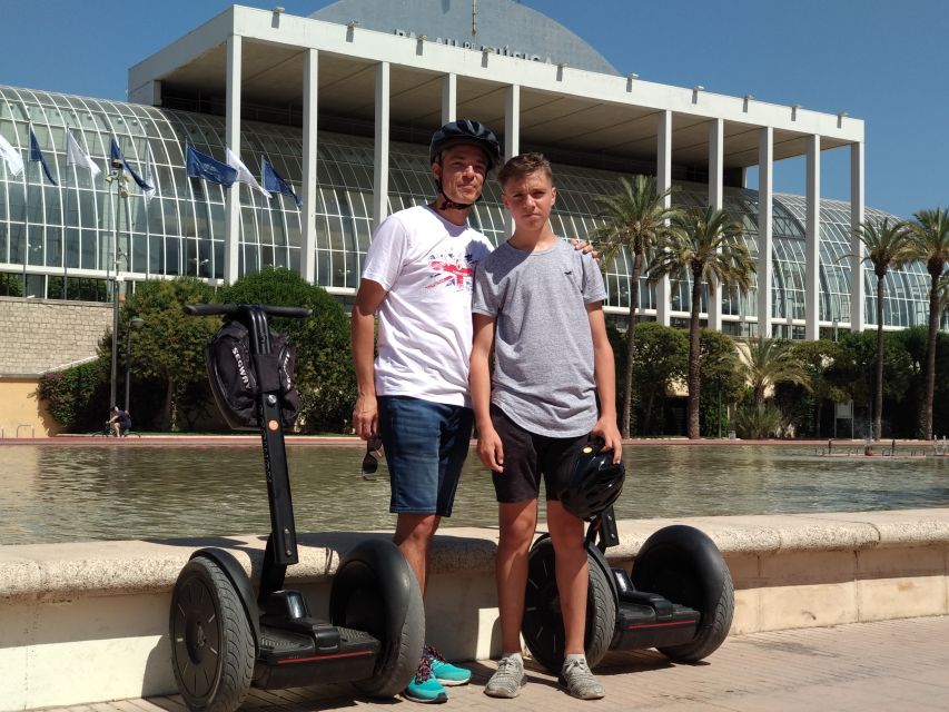 Valencia: Turia Park Segway Tour - Segway + Turia Park in Valencia, a practical way to see more