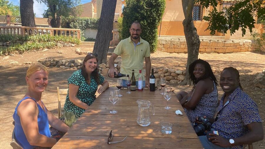 Valencia: Utiel-Requena Cave & Winery Day Trip with Tasting - Comfort and Logistics: Shoes, Seats, and That Bus Ride