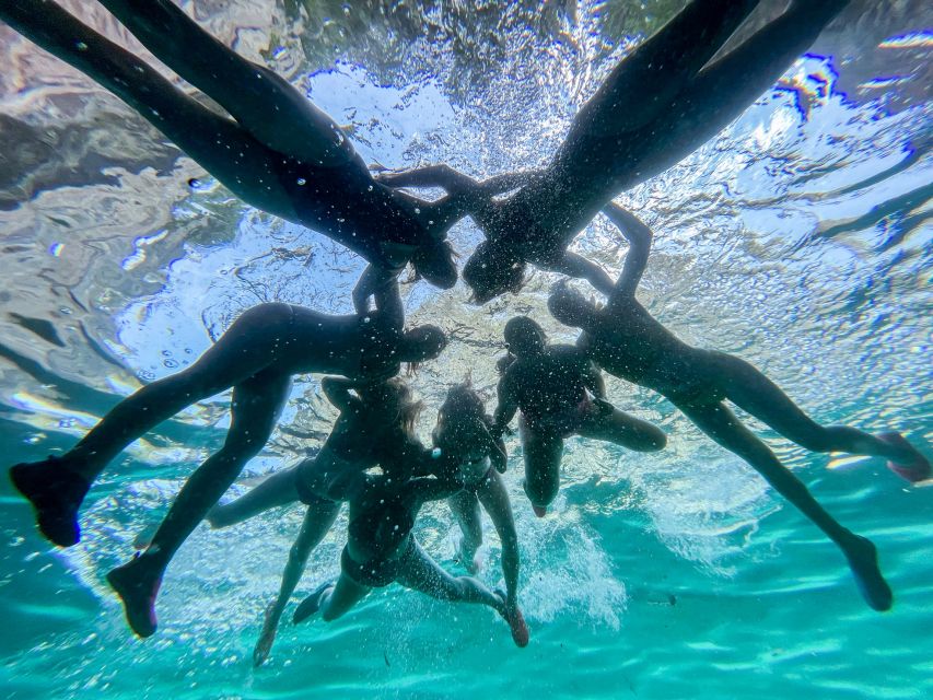 Valencia: Waterfalls and Thermal Springs Tour with Swimming - Water shoes, towel, sunscreen, and the rest of your day pack