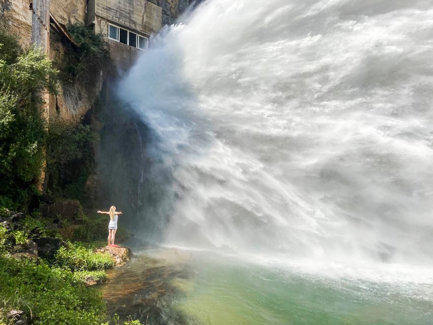 Valencia: Waterfalls and Thermal Springs Tour with Swimming - Mike’s Nomad Soul Retreat by the springs: a real break, not wasted time