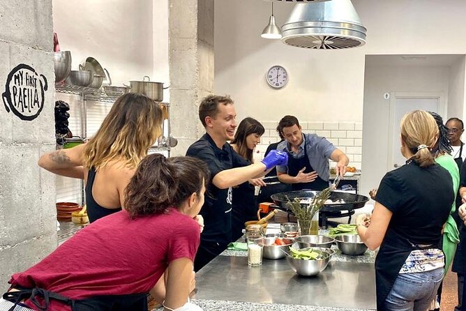Valencian paella cooking class, tapas and visit to Ruzafa market. - From San Valero Parish to Mercado de Ruzafa: your ingredient-finding mission