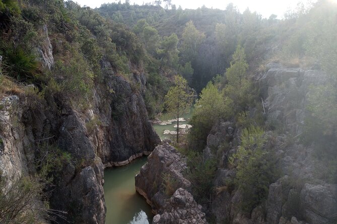 Walking Tour of the Hanging Bridges of Canyon de Turia and Chulilla Village - Key highlights at a glance