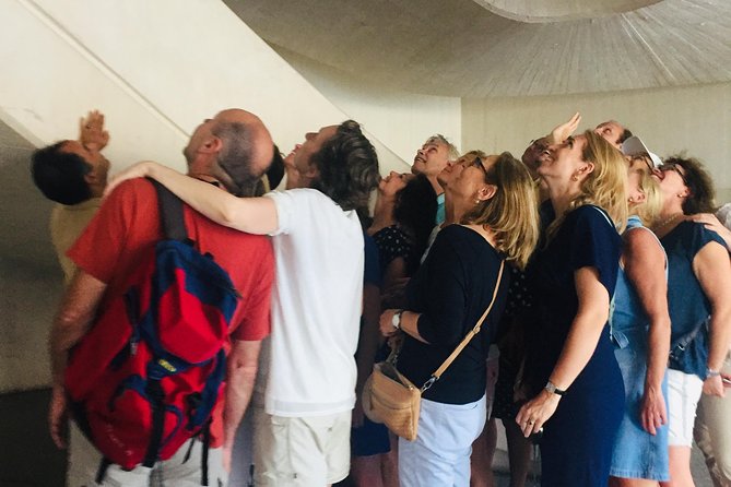 Walking tour through the old town with a Dutch-speaking city guide - How long to plan: the “2 hours 30” reality check