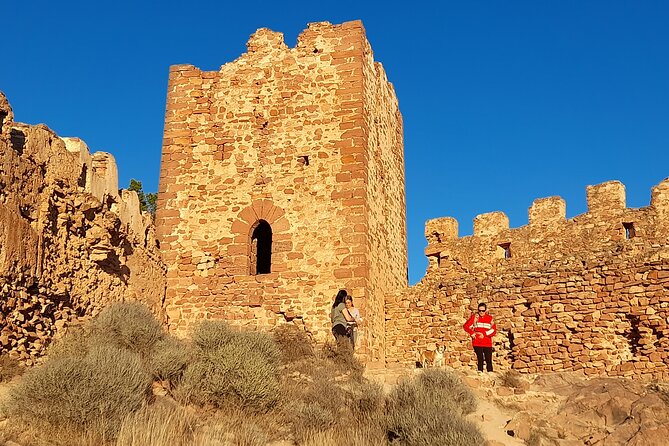 Watch the Sunset from the castle of Serra - The route: from Serra town to the castle viewpoint
